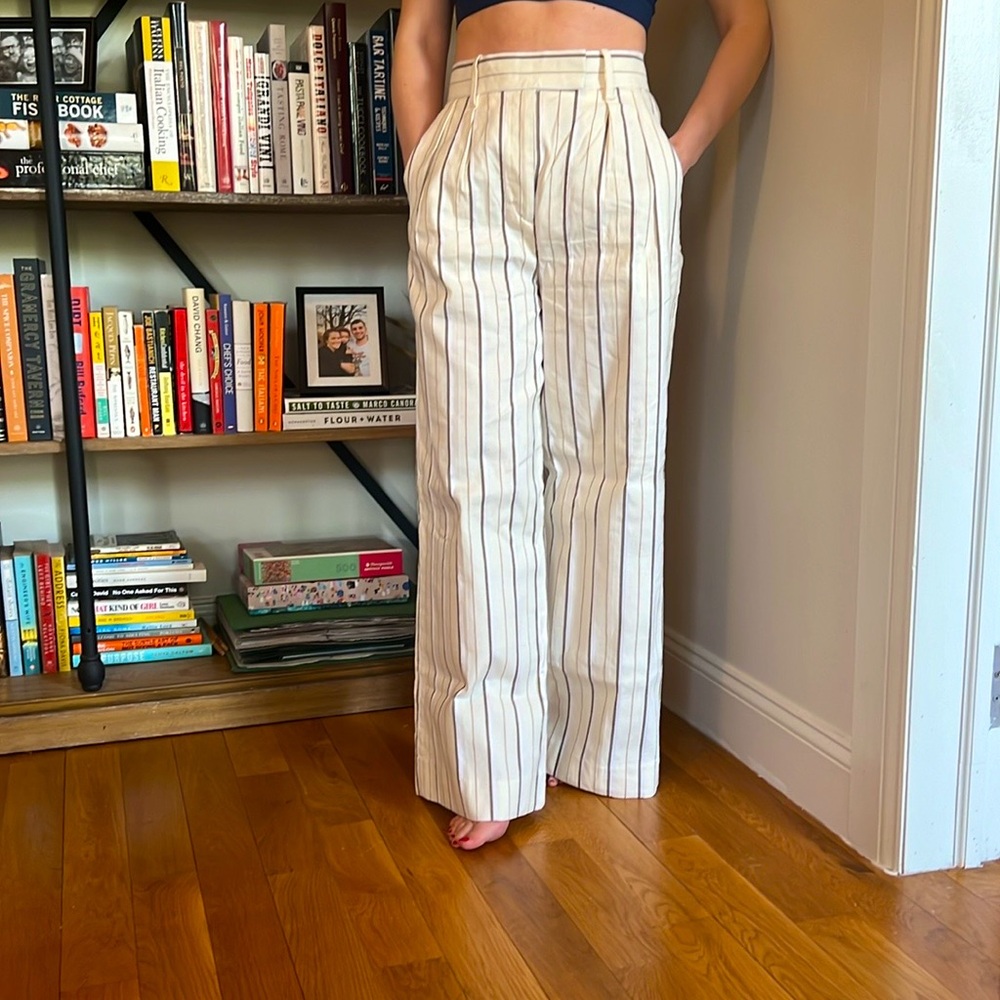 Banana Republic Alva wide-leg cotton-linen pant, striped, size 2 Petite.